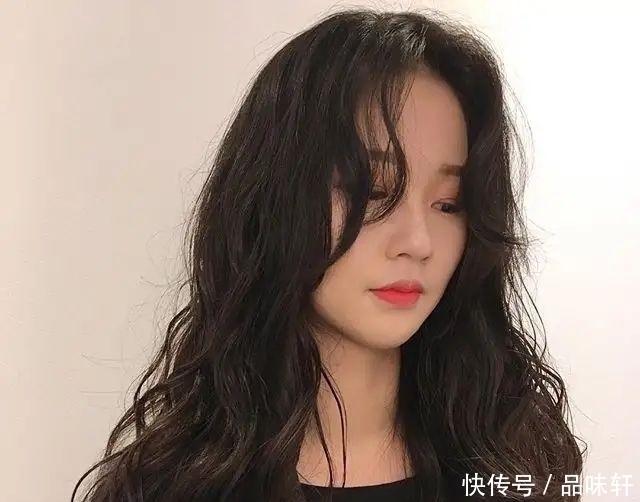 女人别乱剪发型!身高决定头发长短,身高不足160 适合第一种