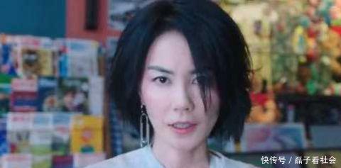 赵薇 王菲那英赵薇齐同框,看了照片才知道谢霆锋为什么那么爱王菲了!