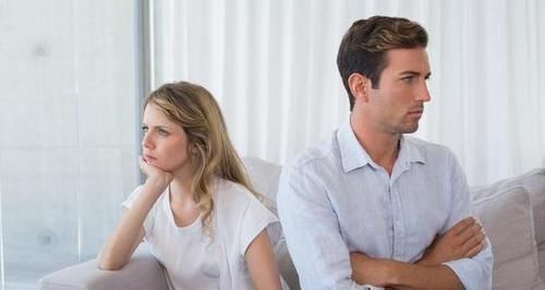 前列腺增生|男人前列腺发生异常，会有这4个表现，若一个不占值得恭喜