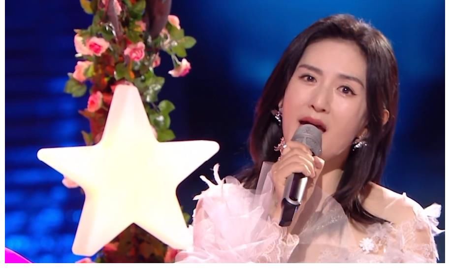 最高收视率破2,拿下卫视第一,湖南卫视跨年晚会有尴尬也有感动