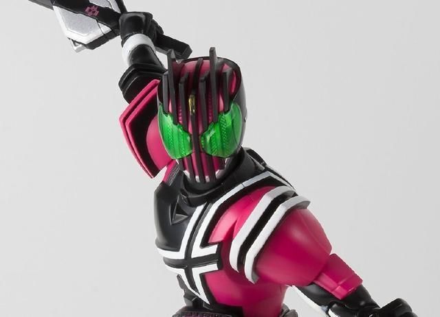 手办|假面骑士Decade50周年纪念版:真骨雕周边化决定 讲声多谢帝骑哥