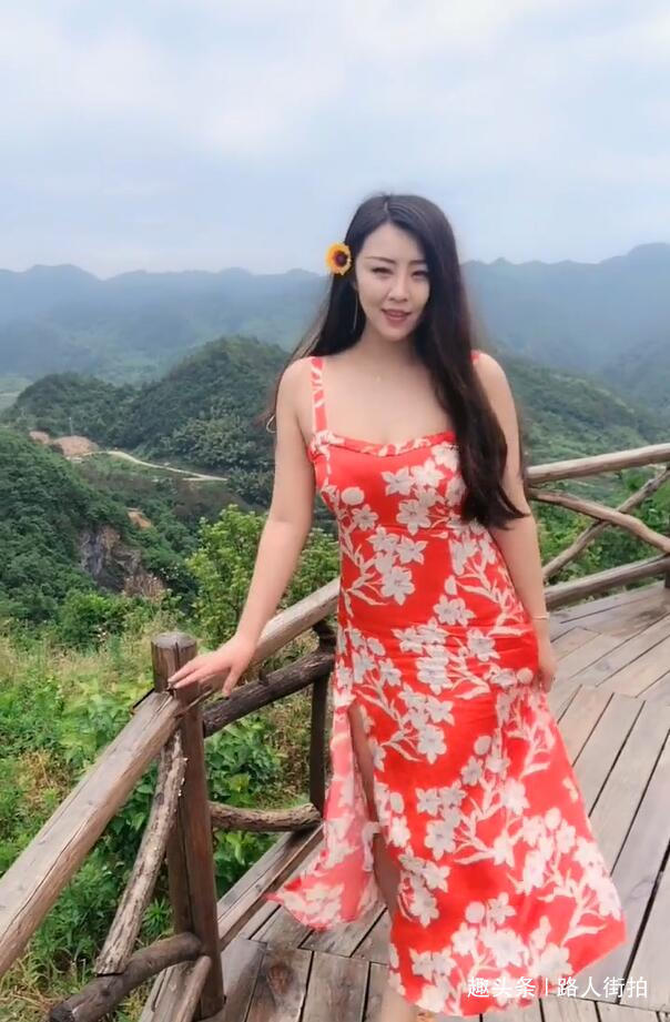 微胖 拥有女神的身材,穿上休闲风格,也能魅力十足!