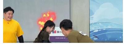 秦霄贤白鹿录制《跑男吧》相互伤害，送白鹿落水，秦霄贤毫不心软