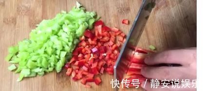 茄子别直接炒着吃了，教你一个新吃法，做法简单味道足，比肉还香