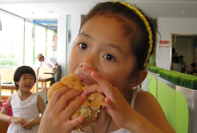 孩子@魏书生:别让孩子从吃中得到快乐,要从“干”中寻找价值感