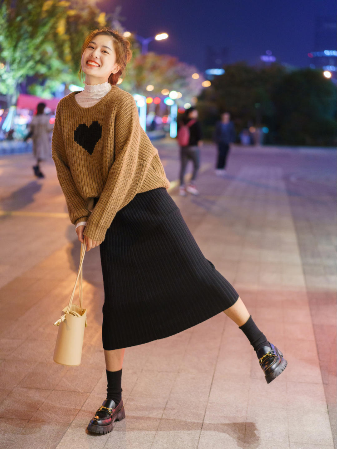 时尚 今年流行穿半裙,有了这6款,分分钟做摩登女孩,时尚感拉满!