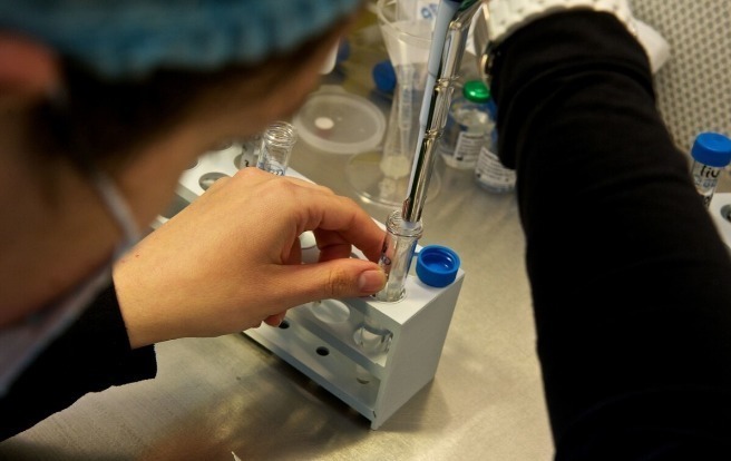 玻璃器皿|试管婴儿取卵会很痛取完之后是什么情况呢