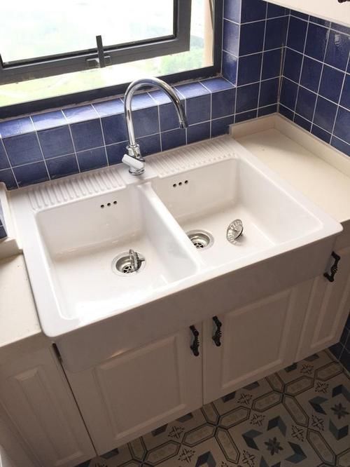 背景墙|朋友120平新家装修完工,电视墙这么设计,太值得借鉴了