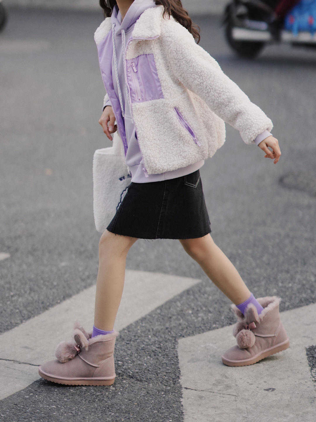 鞋子 冬天穿搭在精不在多,鞋子选这几双就够了,保暖舒适又百搭