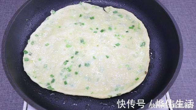 外婆用了40年烙饼做法，柔软多层，凉了不发硬，学会给家人露一手