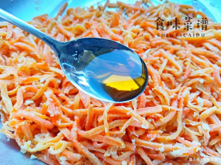 秋冬要多吃胡萝卜,教你好吃新做法,鲜香又美味,大人孩子都爱吃