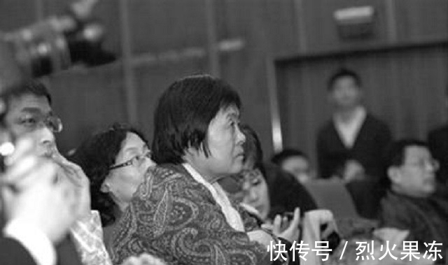 红高粱家族$为吃饺子开始写作,成名后被女粉丝追求,莫言:我早认定糟糠之妻