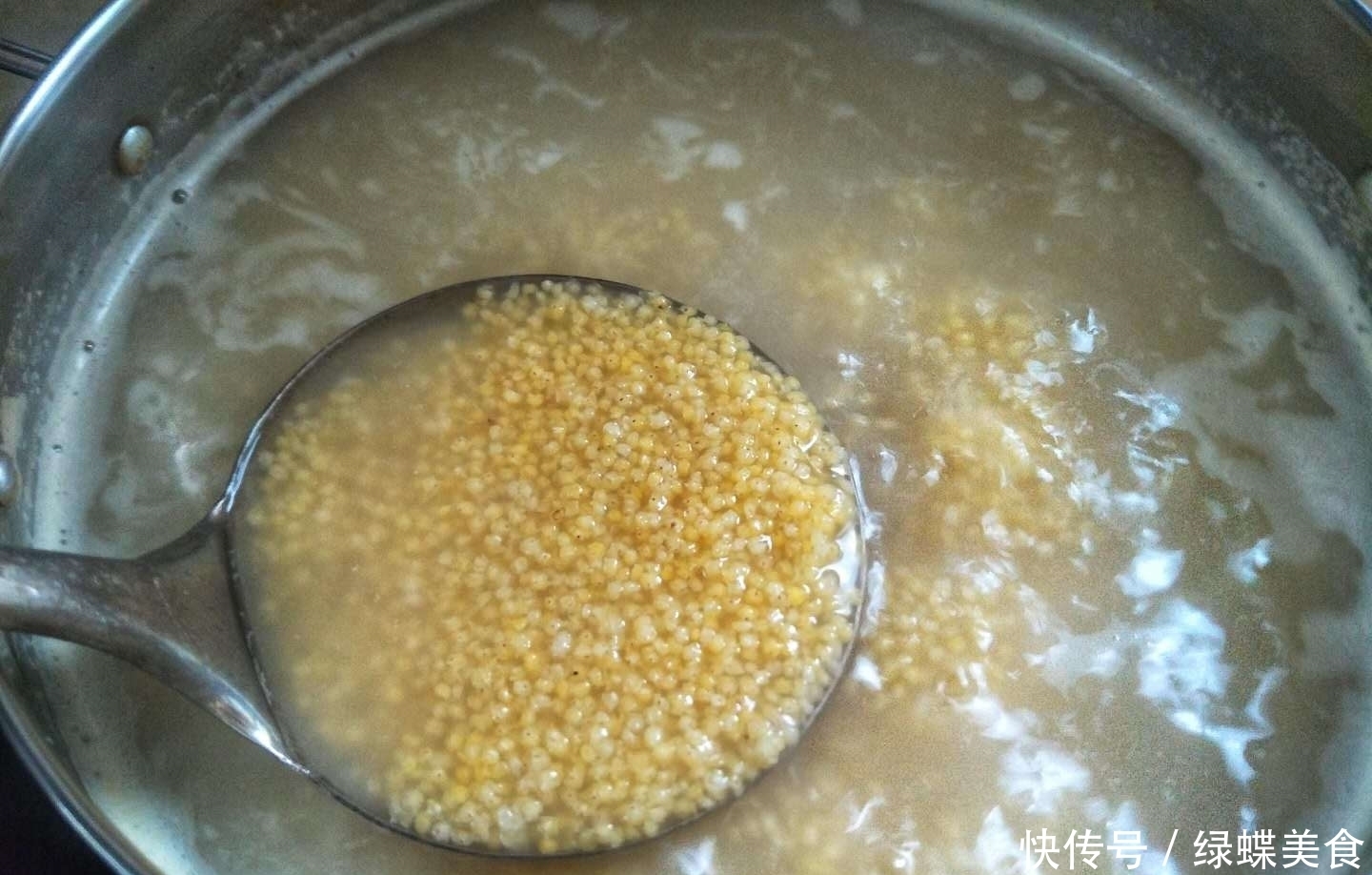 小米和它天生一对，隔天吃一次，孩子胃口好身体壮，上课不犯困