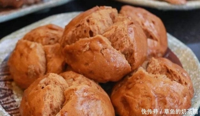  4种“坑人”的网红零食，红糖馒头上榜，图4已经禁止销售