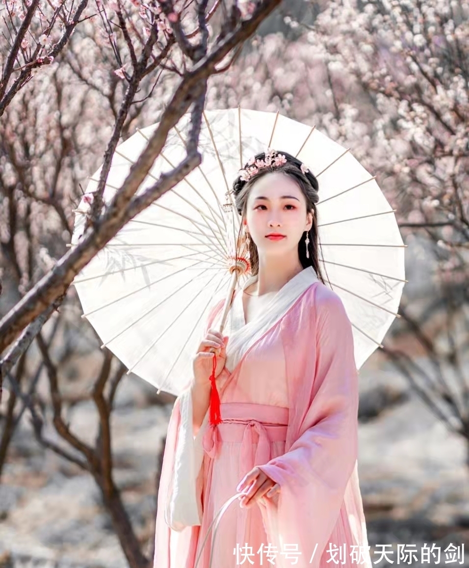 寒潮@感怀·七言格律诗:未见江南飞暮雪,先知塞北遇寒潮