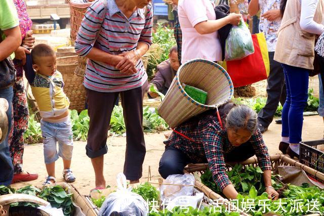 三亚|这七个集市成免费旅游景点，云南最便宜，三亚海鲜最多，汕头不服