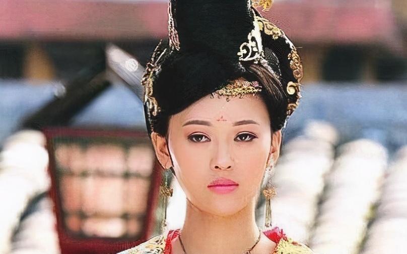 唐朝|唐朝第一美人，17岁未婚先孕，毒杀父亲，竟还与母亲共侍一夫