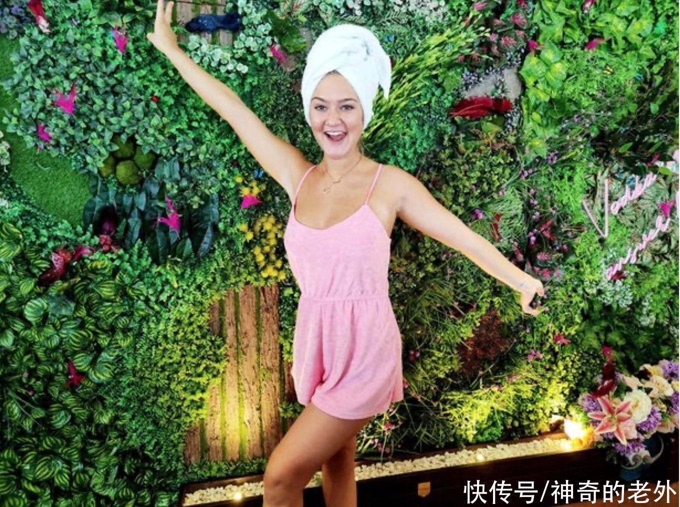 英国|“英国小姐”大赛不化妆比赛开启，12位佳丽不施粉黛展现真实自我