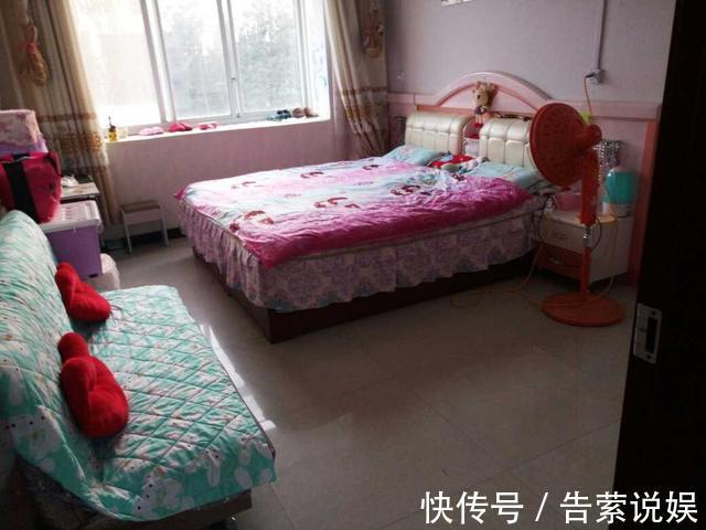 壁画|晒晒农村婆家的婚房,厨房超霸气,院里壁画大得吓人,你见过吗