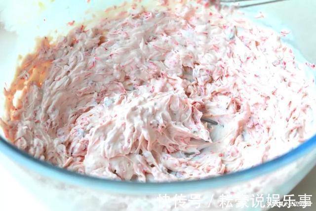 夏天|爆款杨梅蛋糕卷，夏天的快乐值得拥有