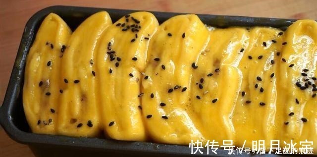 面饼|香蕉不要直接吃,加1碗玉米面,粗粮细做,比买的面包好吃