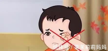包包|孩子眼皮上长包,不痛不痒,一直消不下去?说明这里出了问题!