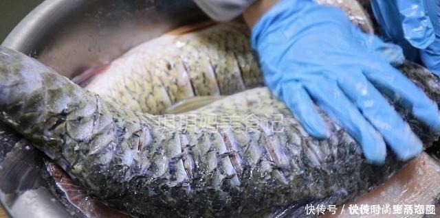 教你正宗腌腊鱼的方法,配料简单味道足,保存时间越长吃起来越香