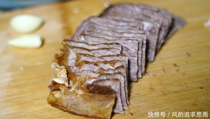 家常牛肉的简易做法,这么炒一盘,肉烂而不柴,朋友们直夸太好吃