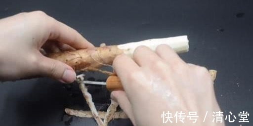 原来山药去皮这么简单,一根筷子轻松搞定,不痒手还干净
