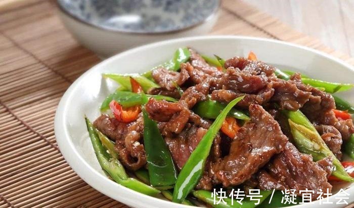 炒牛肉时别只记得加淀粉，不如加点它，这样炒着吃，既入味又鲜嫩