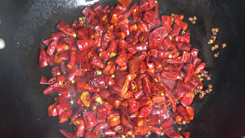 解馋|冬天鸡腿就适合这样吃,不油炸不红烧,营养解馋,好吃又暖身