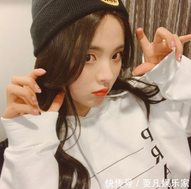 跟风女明星们的美甲风潮,get这4款,你就是秋冬季节最靓的崽