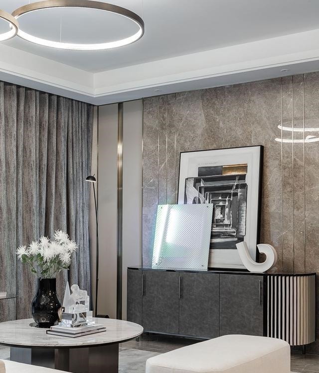 轻奢|大平层的现代轻奢风设计高级灰碰上爱马仕橙的惊艳!