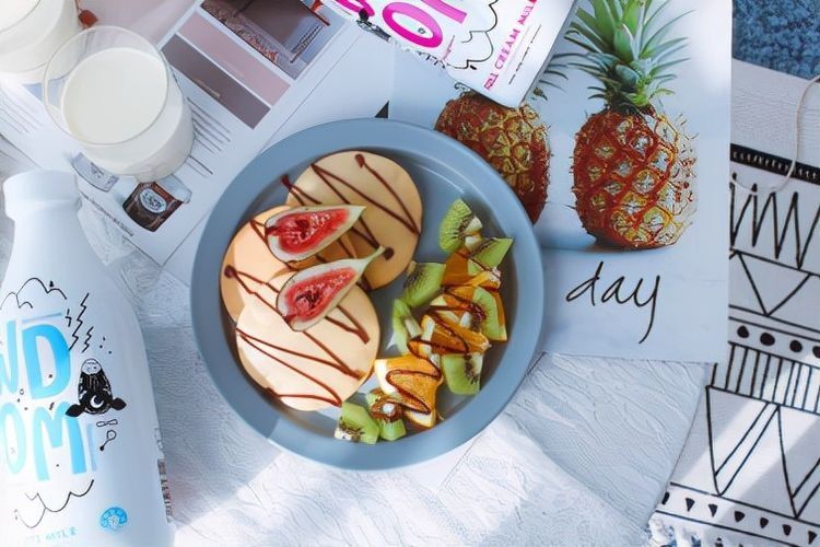 松饼的做法简单，配上水果，颜值高味道好