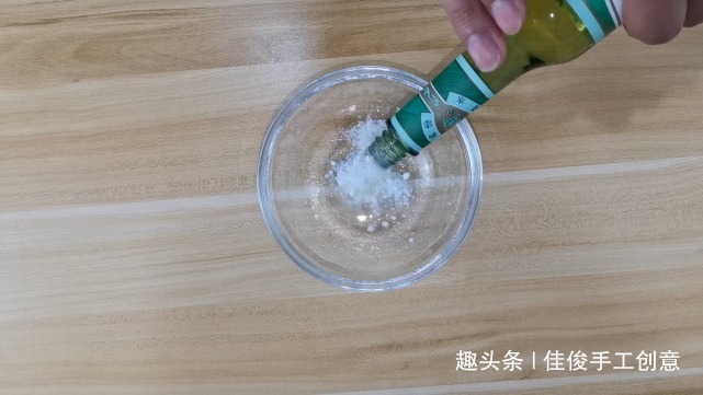 床垫难以清理有螨虫细菌教你一招轻松消除细菌螨虫,进来学学!