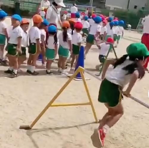 从日本小学生的课间，再看我们学生的身体素质，体育锻炼刻不容缓