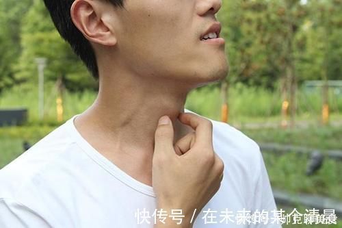 喉咙|喉咙为啥反复出现疼痛?单单是因为上火吗?或是其它3点导致的