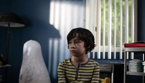 教育|“13岁被妈妈脱裤子打,全班围观”:多少娃,毁在了羞辱式教育