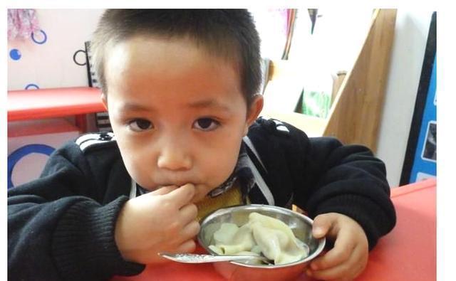 生病|春季带娃,不吃4物,多做2事,助孩子远离脾虚积食,少生病