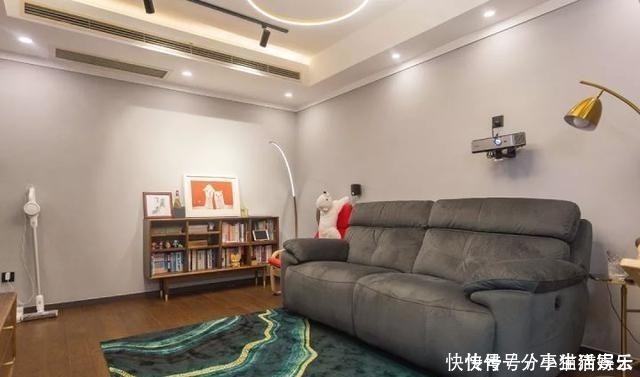 胡桃色|她家仅65㎡，收纳做到极致，每个空间都吸引着我，太美了！