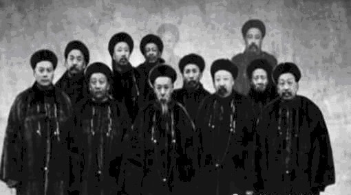 清政府|清政府的两项决定,成为辛亥革命爆发原因,断送最后“生机”