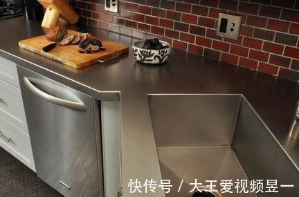 台面|厨房台面到底能不能装不锈钢入住3年说实话,很多家庭都被坑了