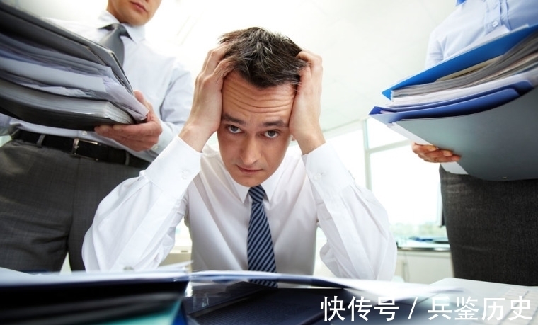 衰老|加速男性衰老的行为，抽烟喝酒没上榜，很多男性败给了第一件事