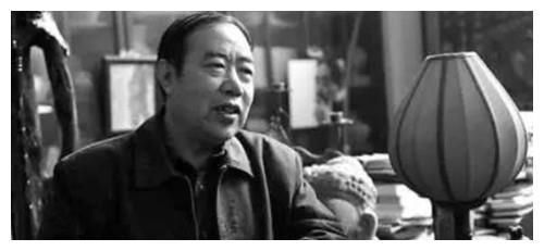 平娃|王安忆问贾平凹，什么时候能获得诺奖？贾平凹的回答令人猝不及防