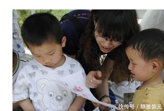 寡甜乳末|儿科医生孩子没过2岁,3种辅食别碰,不然脾胃受伤只剩后悔