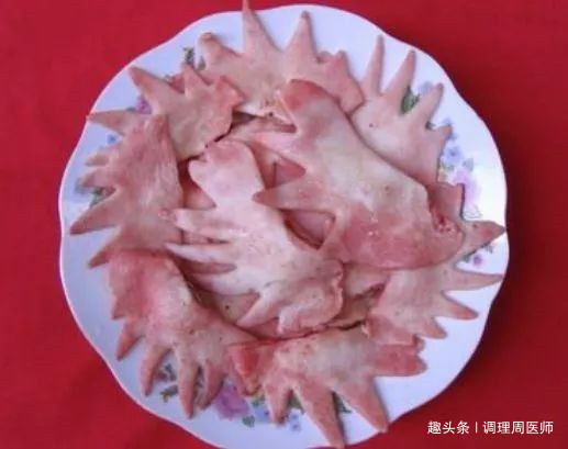 老中医|鸡冠头真的不能吃老中医终于揭开答案了,放下筷子,看完再吃!