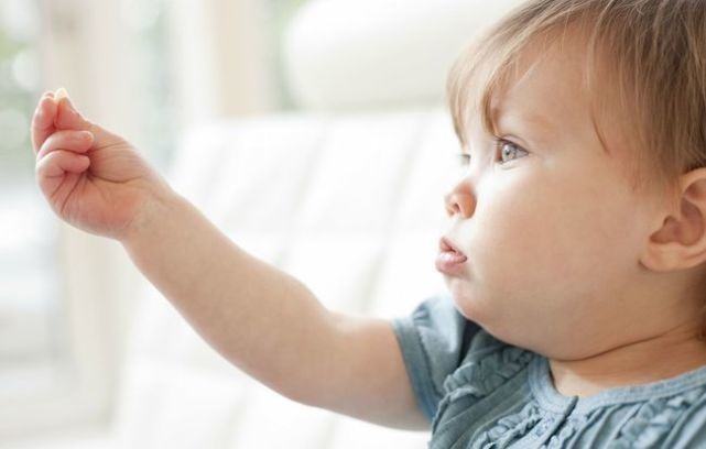发育|宝宝聪明不聪明?看看小手就知道,孩子智商高低手上有信号