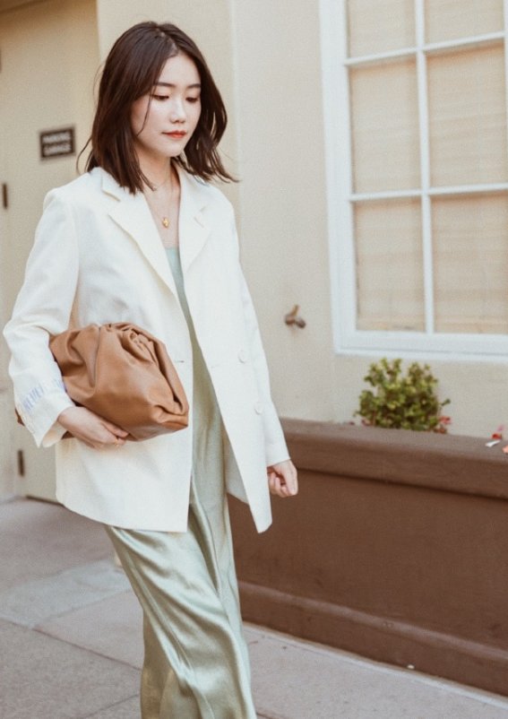 格纹西装|30＋女人如何穿西装？请参考这4套穿搭范本，优雅时髦显气质