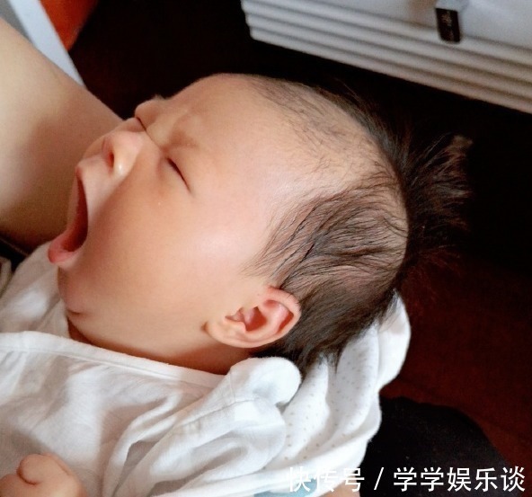 宝宝|宝宝明明很困了却拼命反抗哄睡,是咋回事儿可能有5个原因