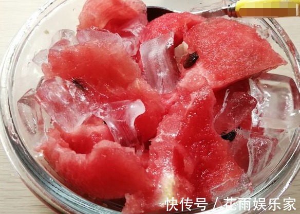 水果|夏天再炎热,有些“水果”也尽量少给孩子吃,会伤害孩子脾胃